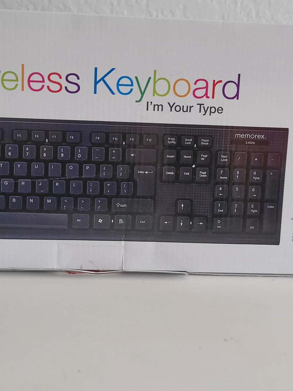 Memorex Wireless Full-Size Black Keyboard - 104-Key Layout
